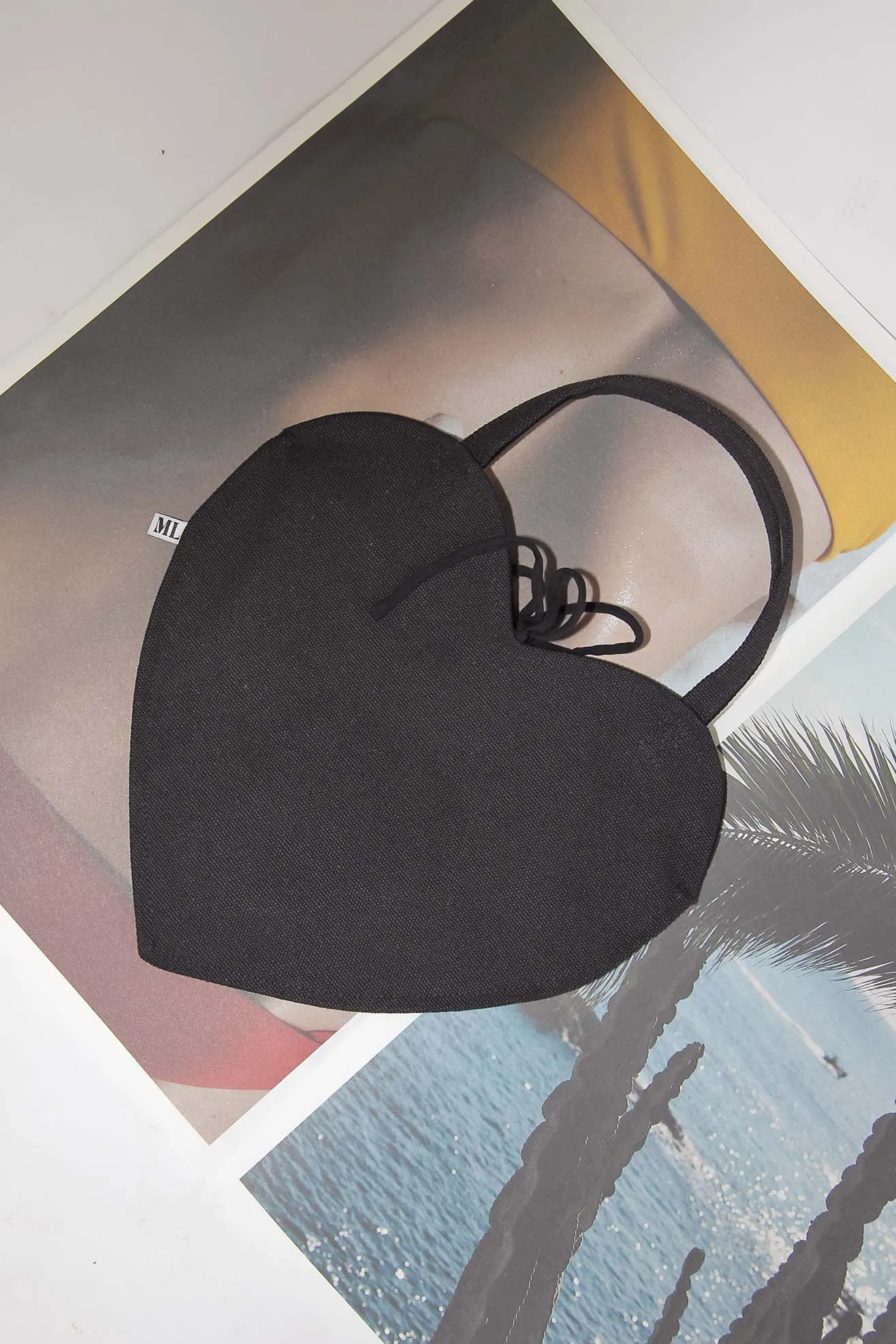 MR. LARKIN, Heart Bag, Black