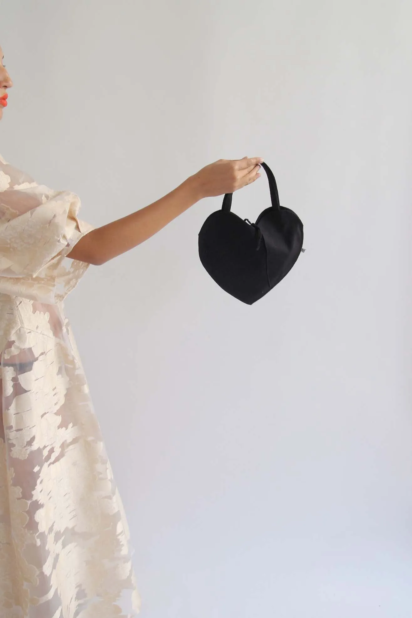 MR. LARKIN, Heart Bag, Black
