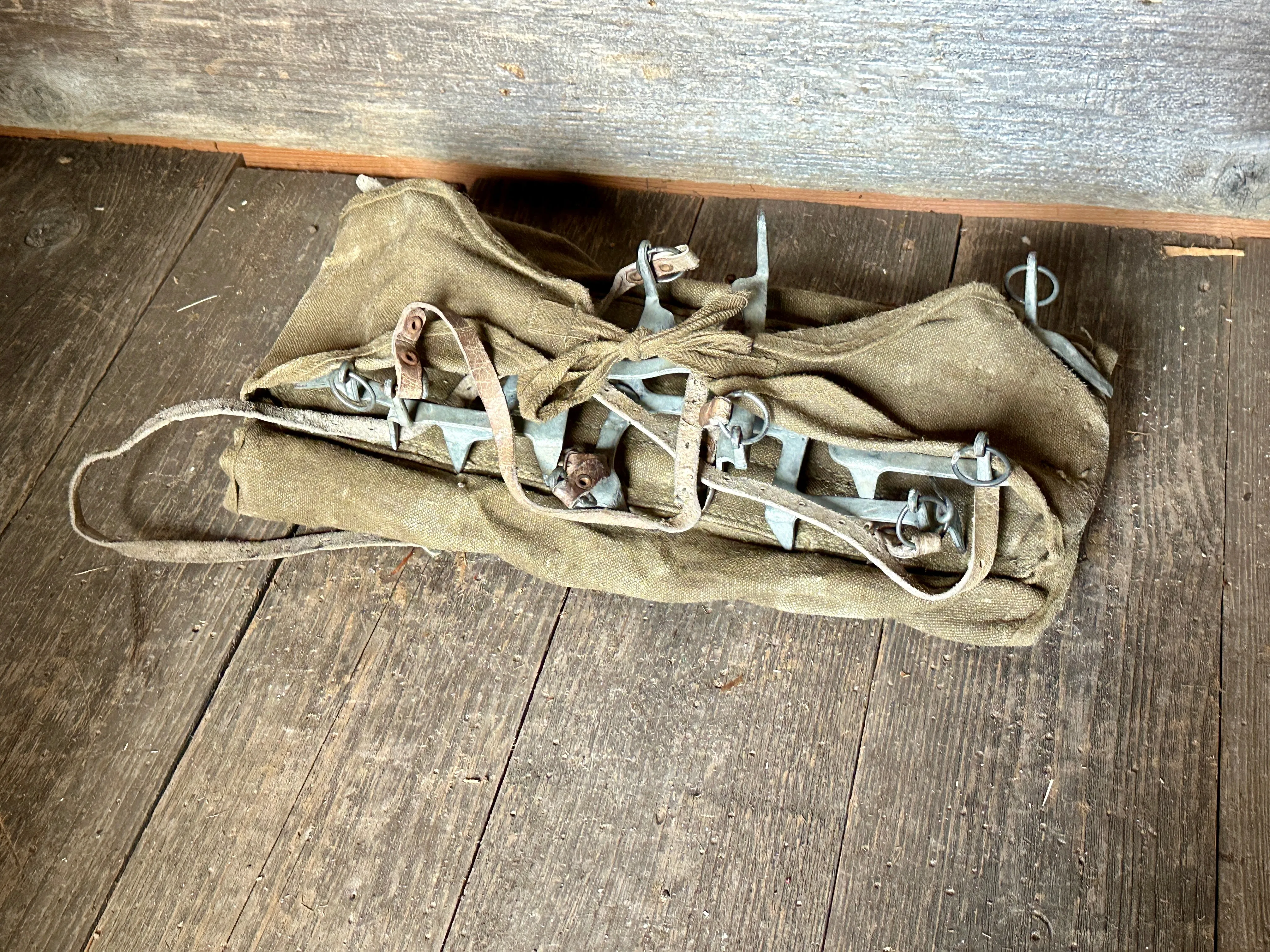 Vintage Italian Mountaineering Crampons